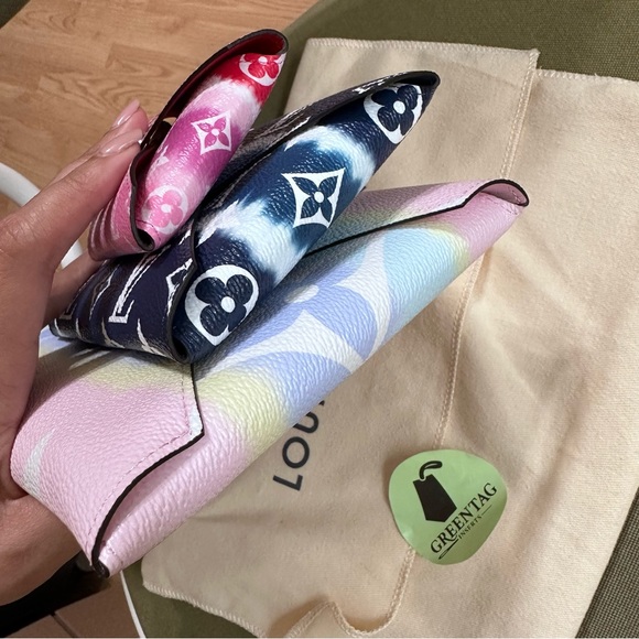 Louis Vuitton Kirigami set Escale - Picture 3 of 7